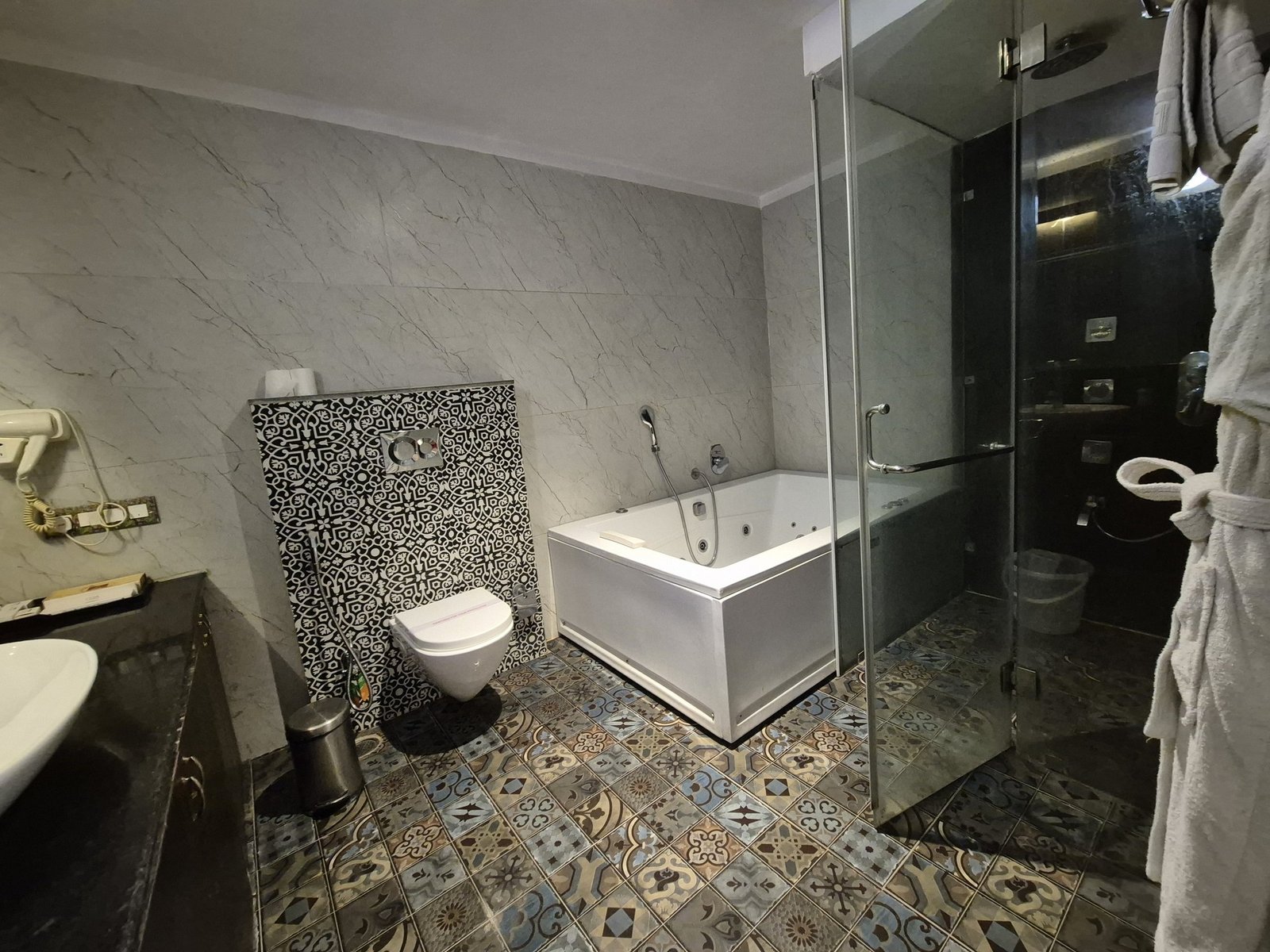 Suite with Jacuzzi